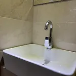 Latin Bridge Apartment