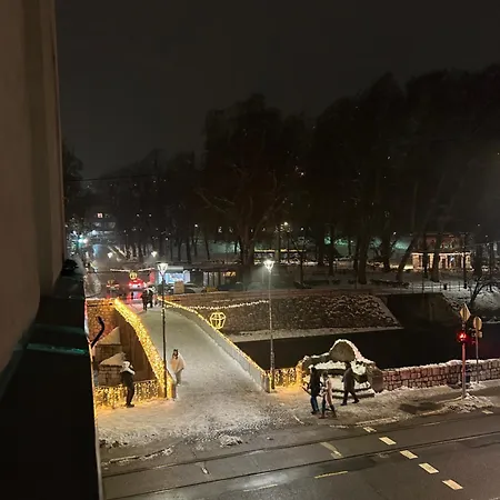 Latin Bridge דירה