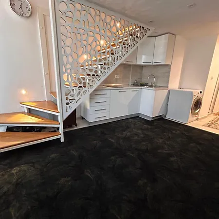 Latin Bridge アパート *